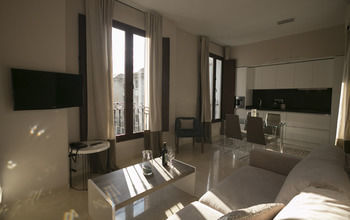 Apartamentos Siloe Suites Plaza