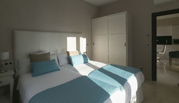 Apartamentos Siloe Suites Plaza