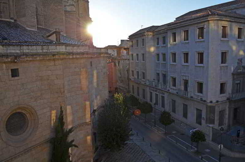 Apartamentos Siloe Suites Plaza