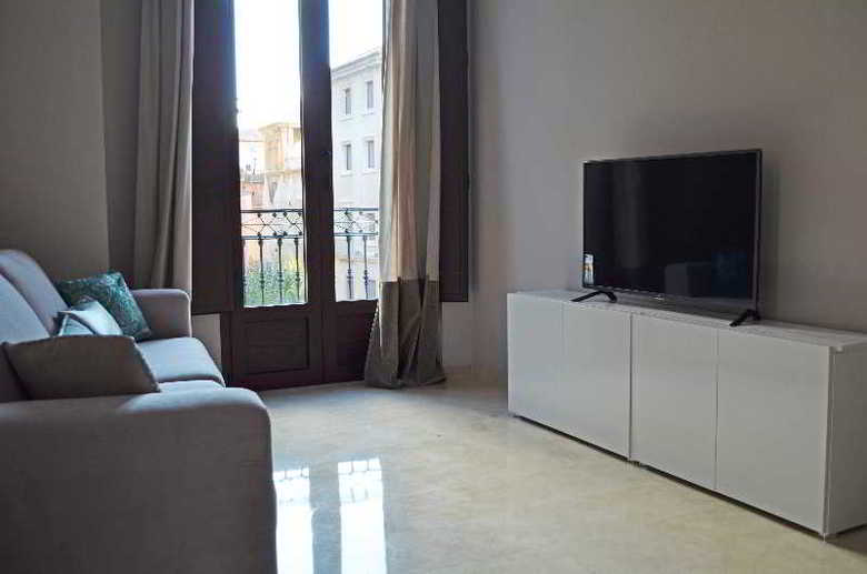 Apartamentos Siloe Suites Plaza