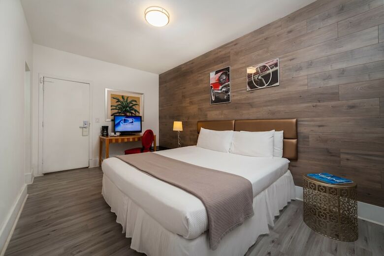 Century Hotel