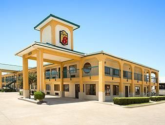 Hotel Super 8 Grand Prairie