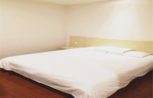 Hotel Hanting Express Beijing Fuchengmen