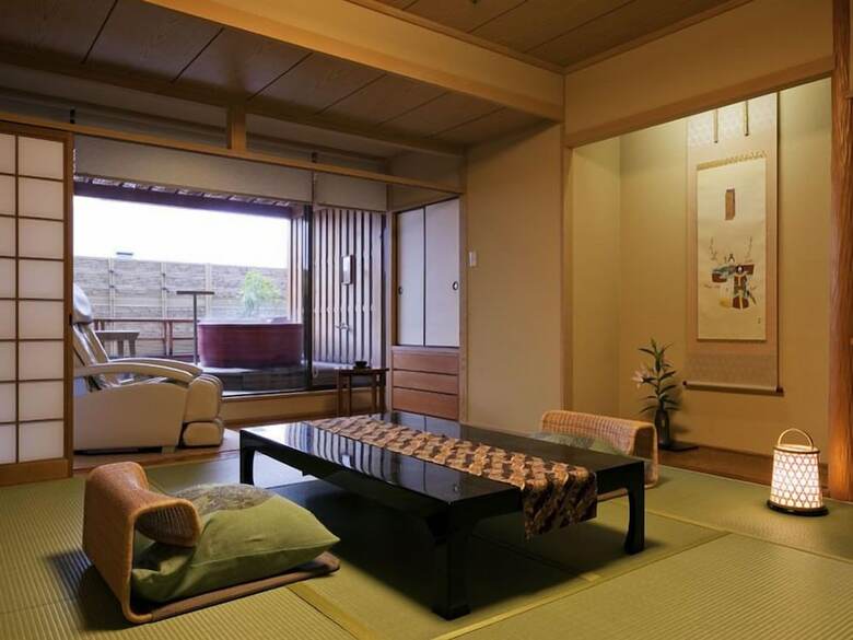 Dogo Prince Hotel