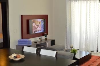 Hotel Lifestyle Royal Suites