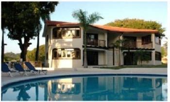 Hotel Lifestyle Royal Suites