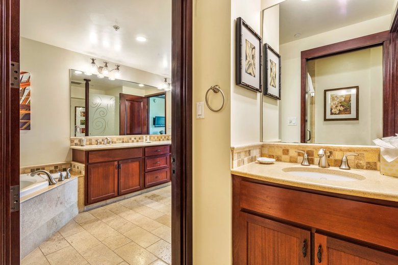 Hotel Outrigger Waipouli Beach Resort