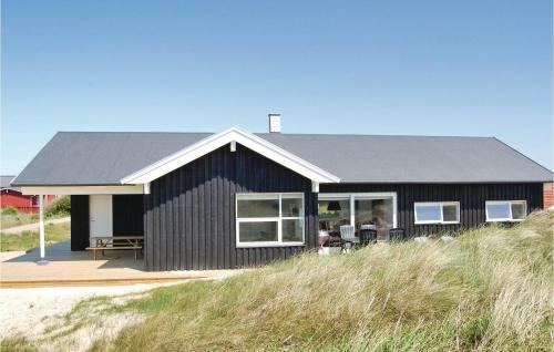 Holiday Home Lakolk