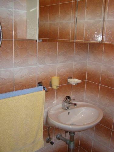 Hostal Rooms & Apartments Blue Beach
