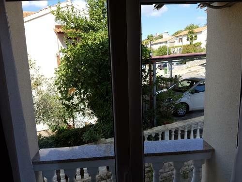 Hostal Guesthouse Villa Adria