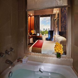 Hotel Royal Plaza On Scotts Singapore