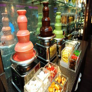 Hotel Royal Plaza On Scotts Singapore