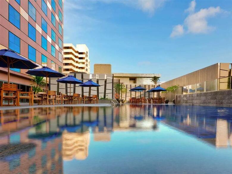 Hotel Grand Mercure Roxy