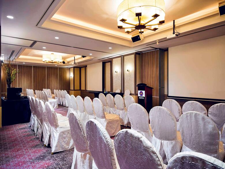 Hotel Grand Mercure Roxy