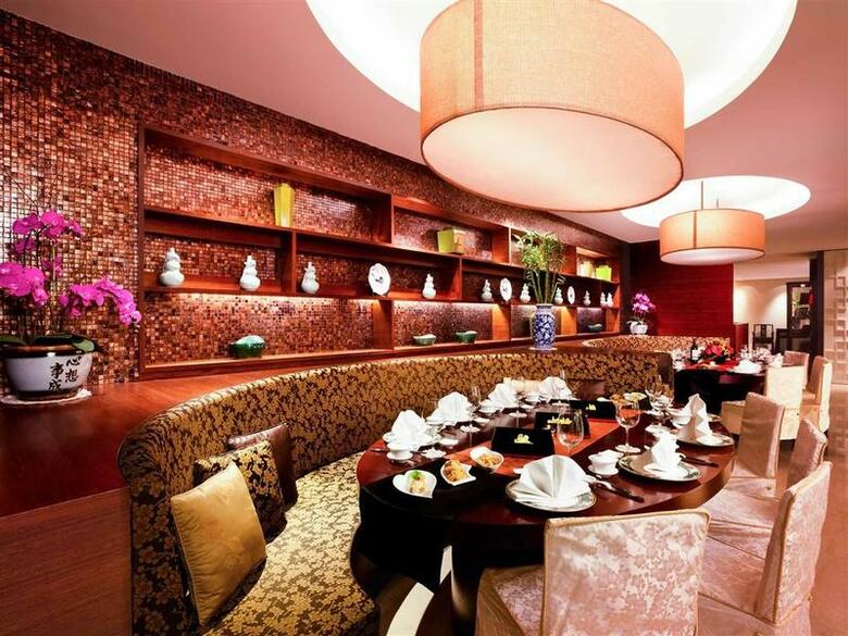 Hotel Grand Mercure Roxy