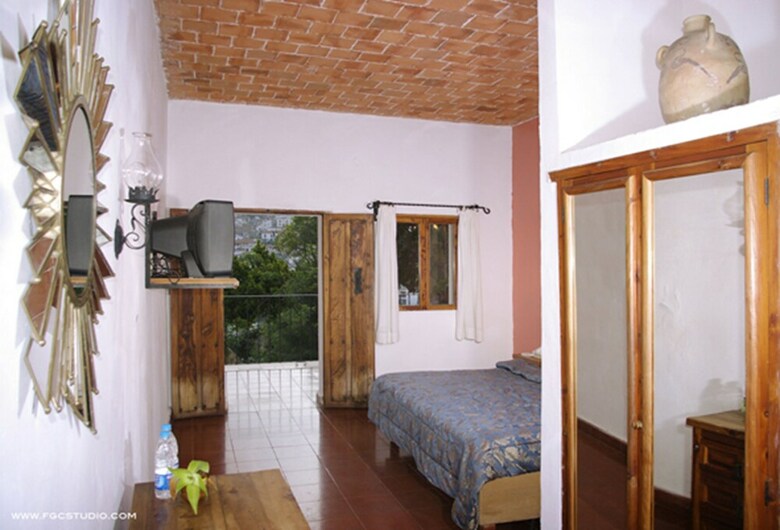 Hotel Posada De La Mision