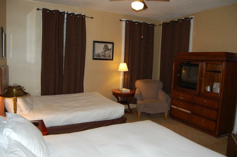 District Hotel