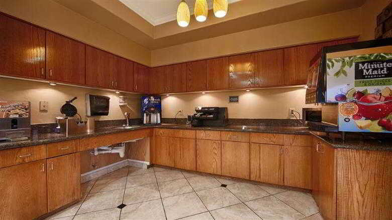 Hotel Best Western Greenspoint Inn And Suites