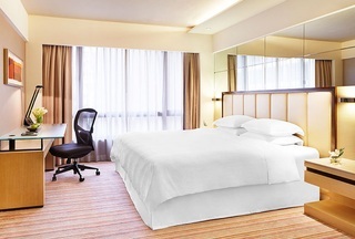 Sheraton Hong Kong Hotel & Towers
