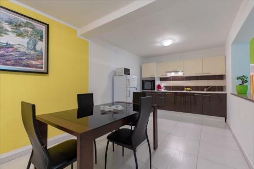 Family Apartments Medulin