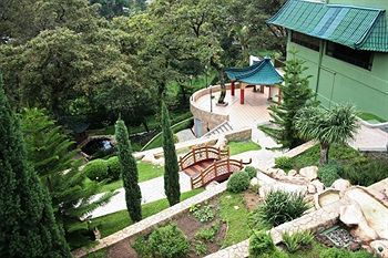 Hotel Suites Jardin Imperial