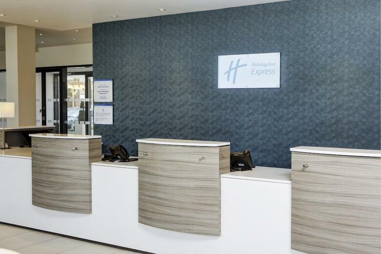 Hotel Holiday Inn Express London - Excel
