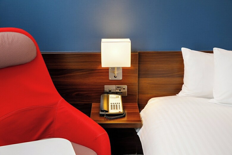 Hotel Holiday Inn Express London - Excel