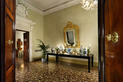Hotel Palazzo Di Camugliano