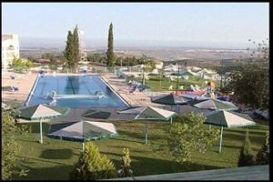 Hotel Shoresh Green Hills Country Lodging
