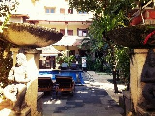 Hotel Legian Village