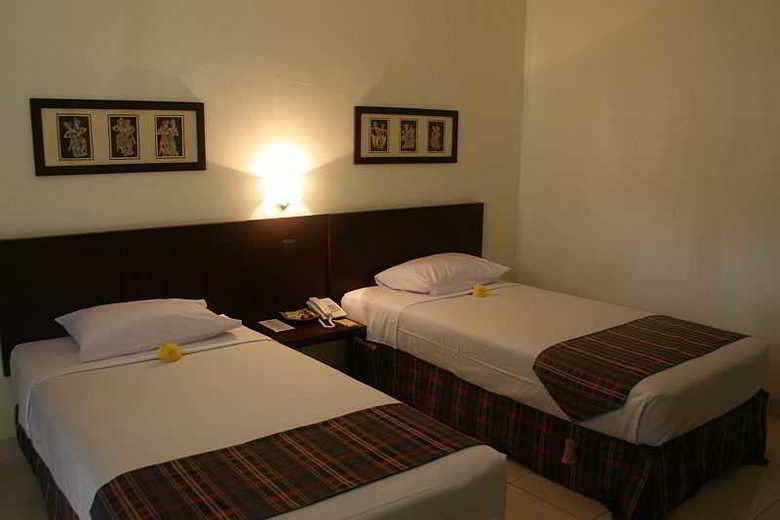 Hotel Legong Keraton Beach