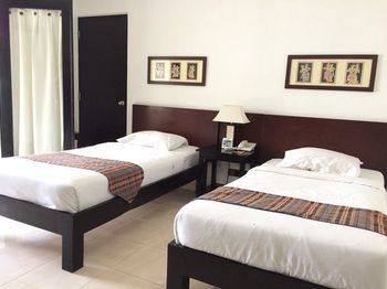 Hotel Legong Keraton Beach
