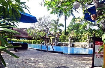 Hotel Puri Dewa Bharata Villas