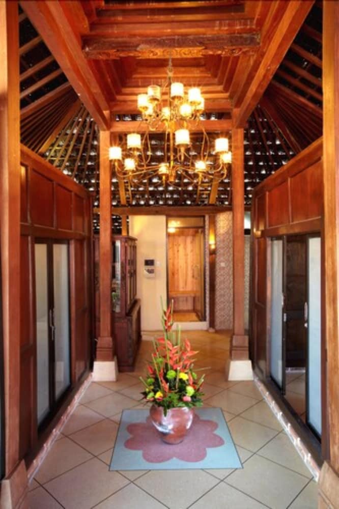 Hotel Putu Bali Villa And Spa