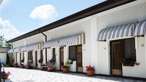 Top Hill Hotel