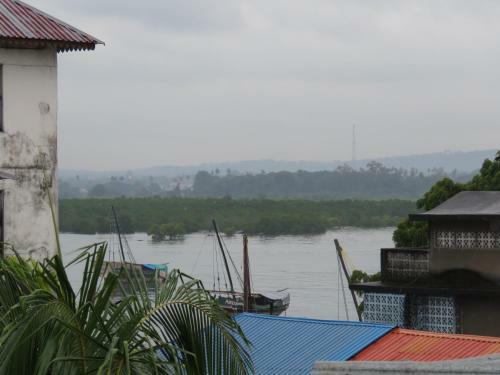 Lodge Rumaisa Hotel