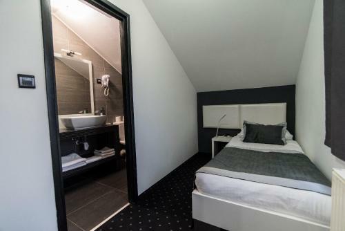 Bed & Breakfast Cool Rooms Zagreb Airport