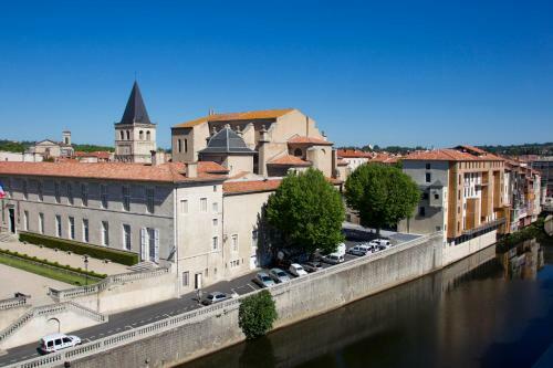 Hotel Grand H�tel De Castres