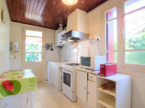 9 Rue C�te D'argent