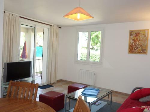 Two-bedroom Apartment R�sidence Aubanel 1