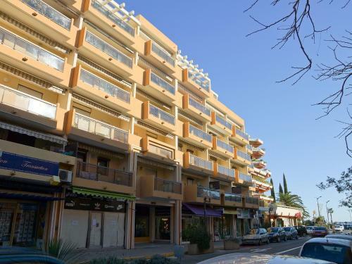 Apartamentos Saint James
