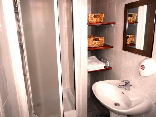 Hotel H�tel Le P'tit Monde