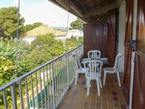 Apartment Les Aigues Marines VII St Cyr Sur Mer