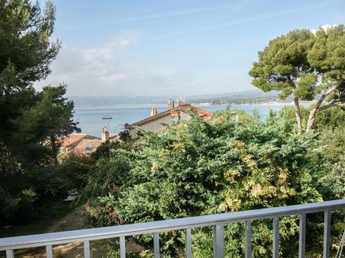 Apartment Les Aigues Marines VII St Cyr Sur Mer