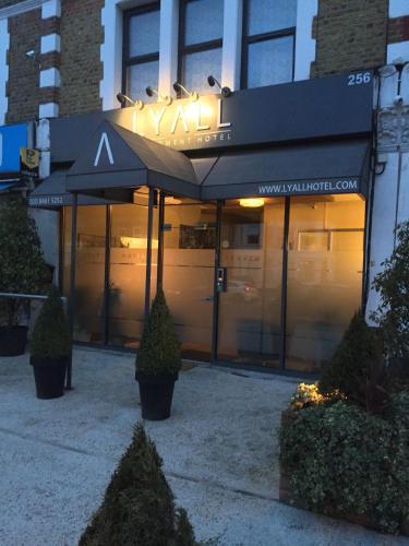 Aparthotel Lyall Apartment Hotel