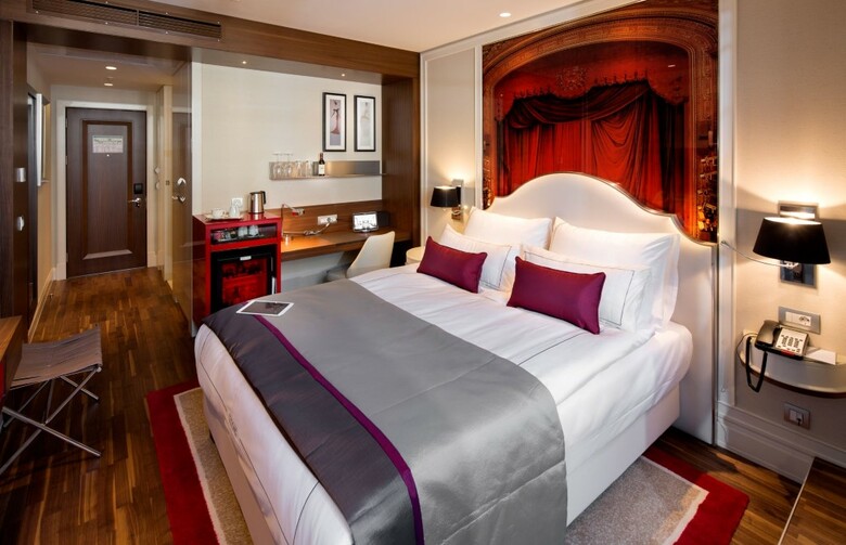 Hotel Titanic Gendarmenmarkt Berlin