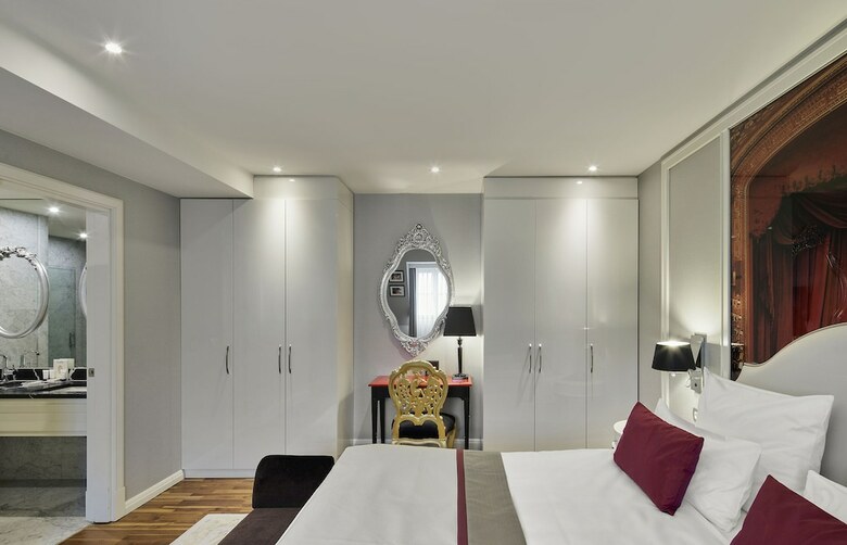 Hotel Titanic Gendarmenmarkt Berlin