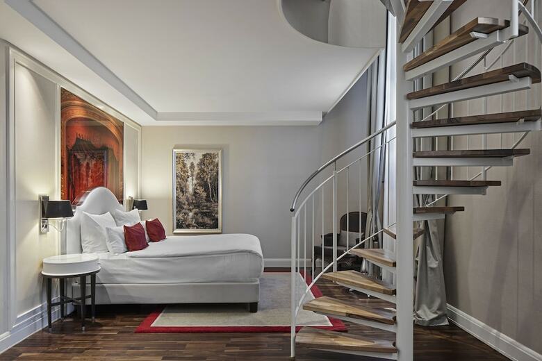 Hotel Titanic Gendarmenmarkt Berlin