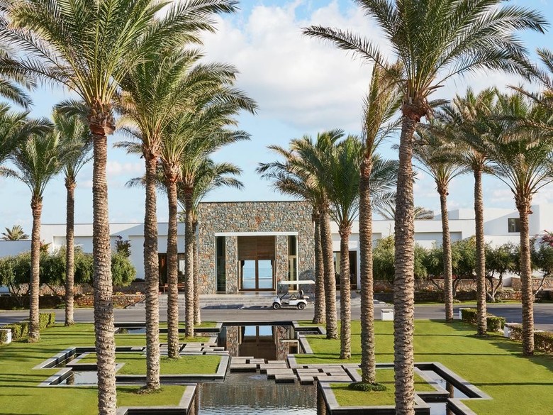 Hotel Amirandes