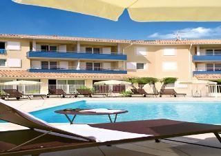 Hotel Park & Suites Bordeaux-saint Jean D'illac
